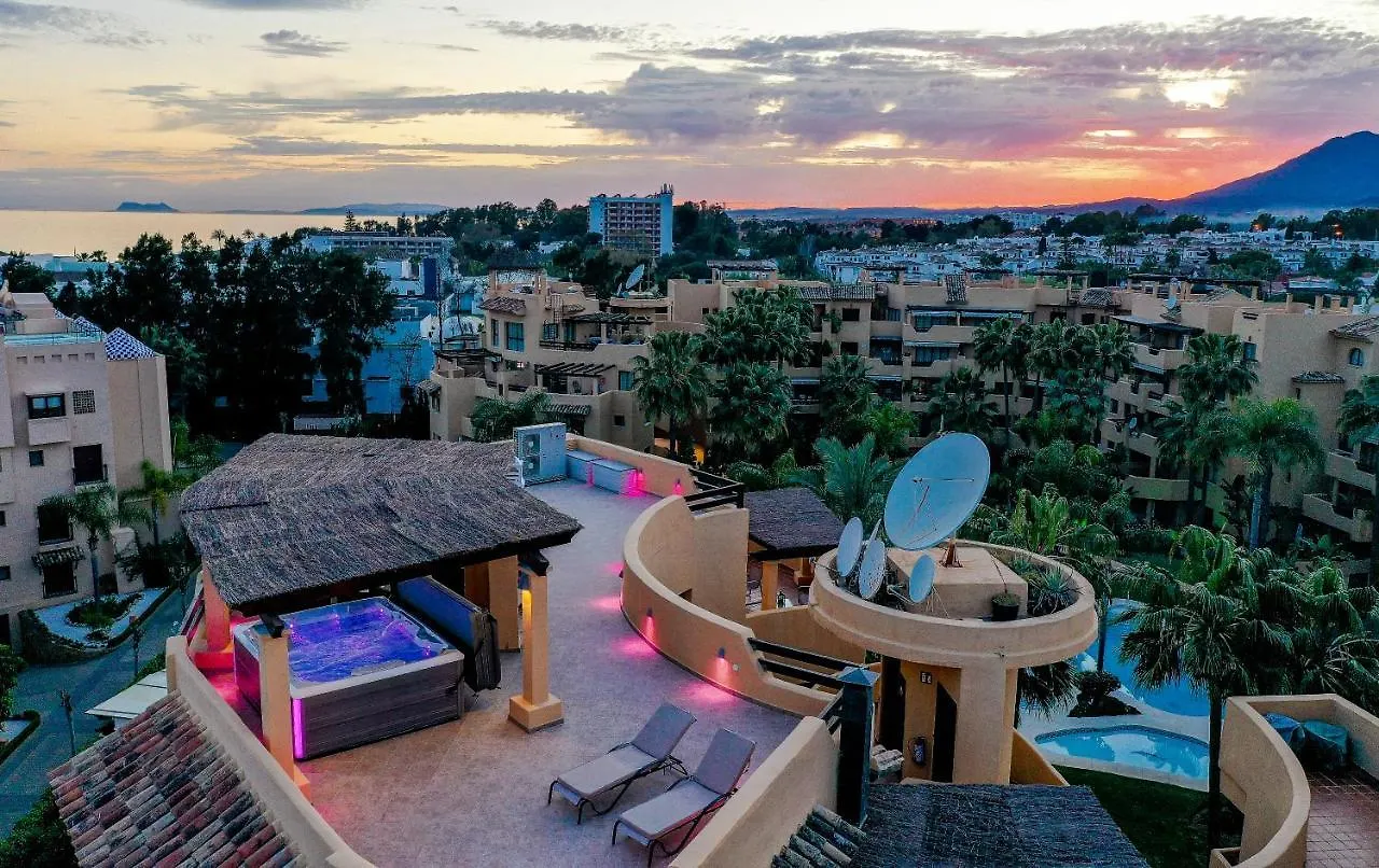 Bellavista Marbella - Stunning Beachside Luxury Penthouse Apartment Estepona