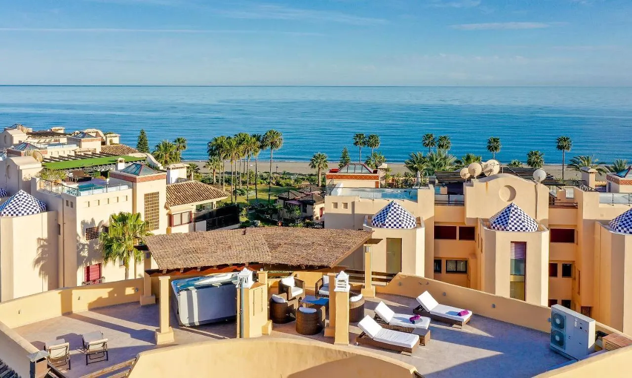Bellavista Marbella - Stunning Beachside Luxury Penthouse Apartment Estepona