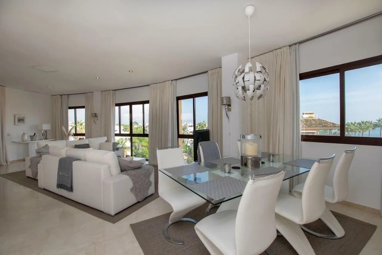 Bellavista Marbella - Stunning Beachside Luxury Penthouse Apartment Estepona Spain