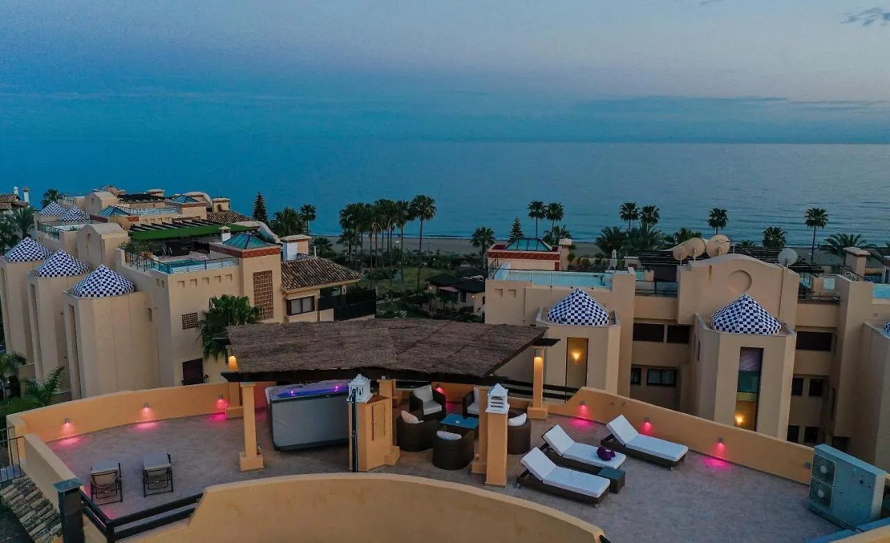 Bellavista Marbella - Stunning Beachside Luxury Penthouse Apartment Estepona Španělsko